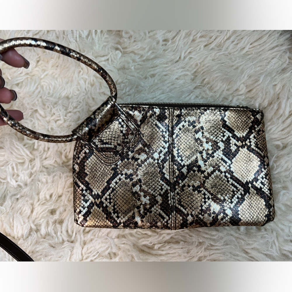 Brahmin Black and Cream Clutch with Textured Design